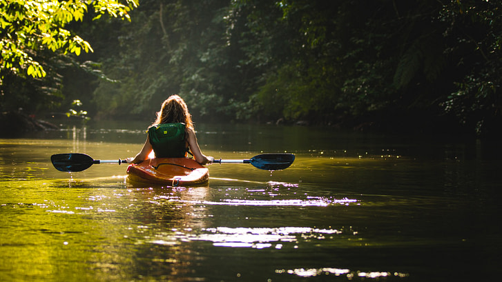 Calm-Peaceful-Living_Kayakl